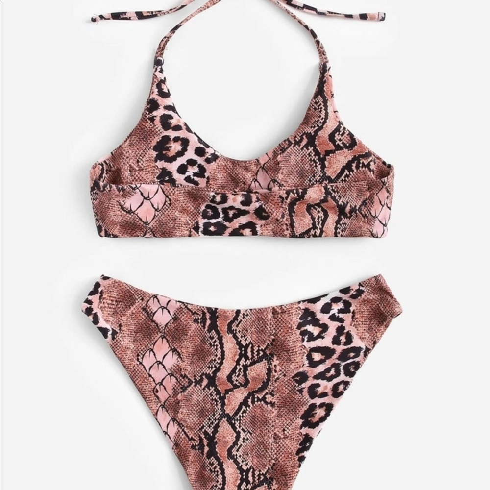 ⚡️$10 FLASH SALE ⚡️ Pink Snake & Leopard Print Halter Bikini